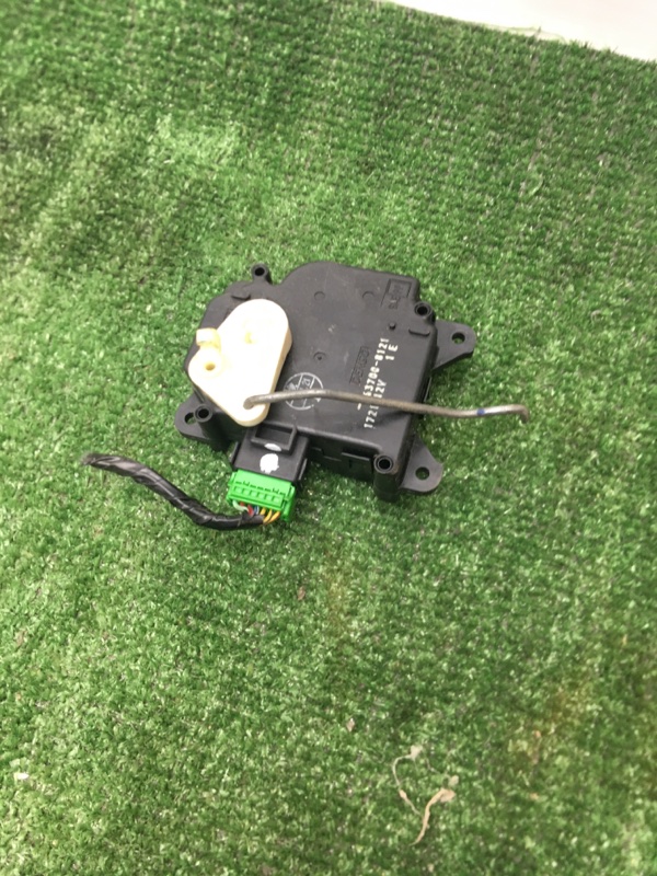 Сервопривод заслонки печки Honda StepWgn 2003 RF3