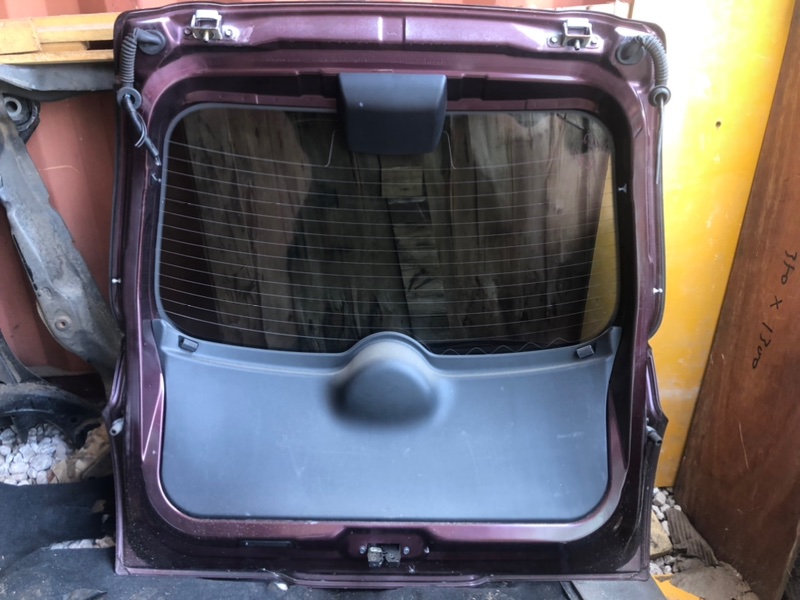 Крышка багажника NISSAN March 2009 AK12