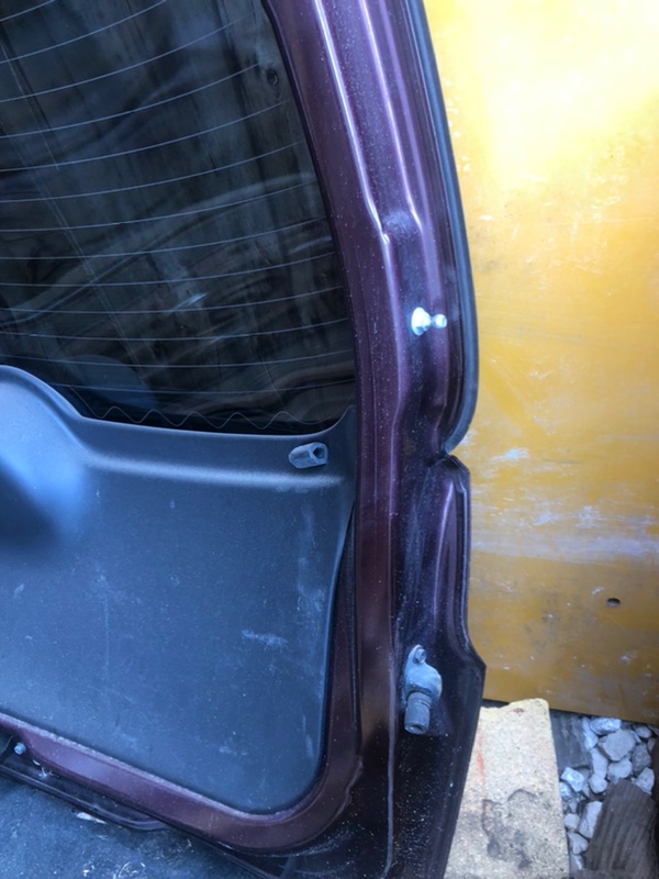 Крышка багажника NISSAN March 2009 AK12