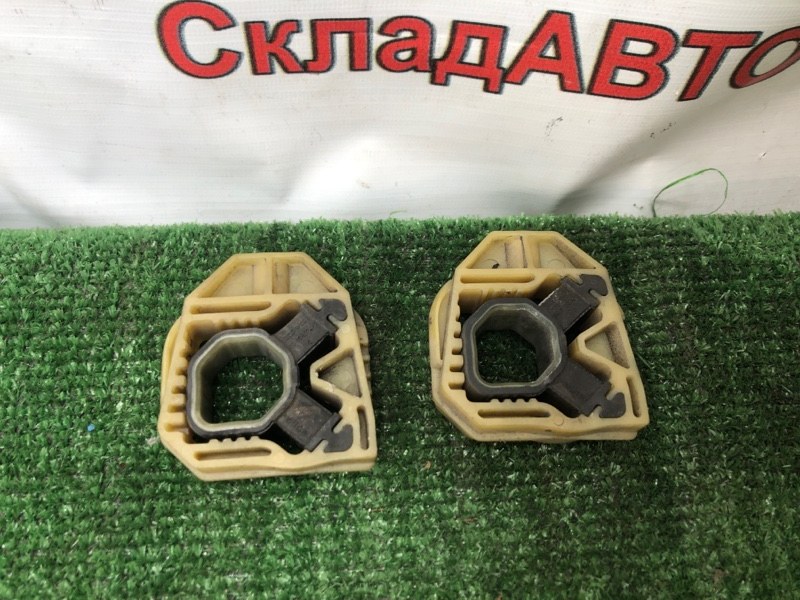 Кронштейн радиатора VOLKSWAGEN Passat 2008 B6