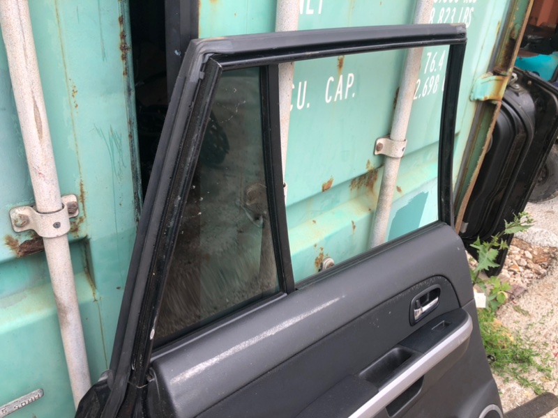 Дверь Suzuki Grand Vitara 2006 TD54W