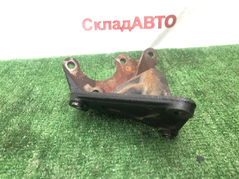 Кронштейн гидроусилителя руля Suzuki Grand Vitara 2006 TD54W
