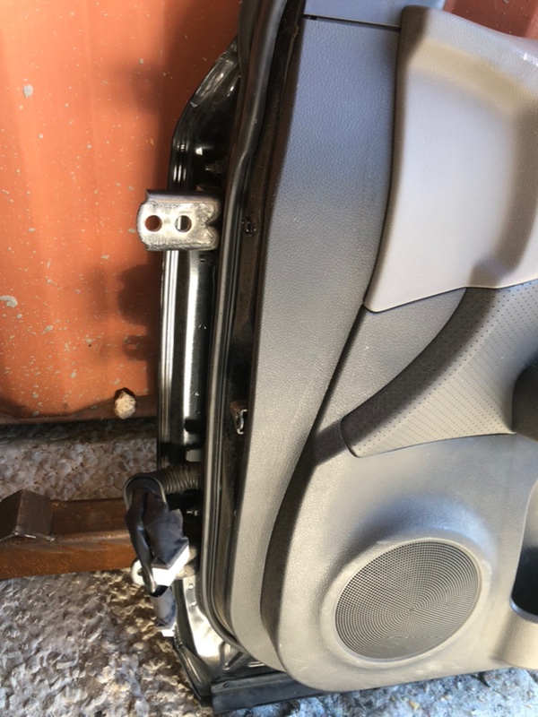 Дверь NISSAN X-TRAIL 2009 DNT31