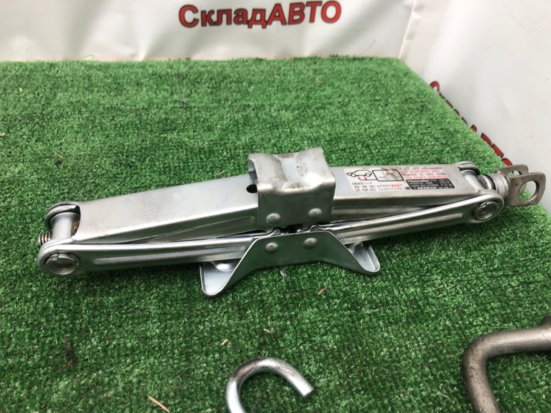 Домкрат Honda Civic 2005 FD1