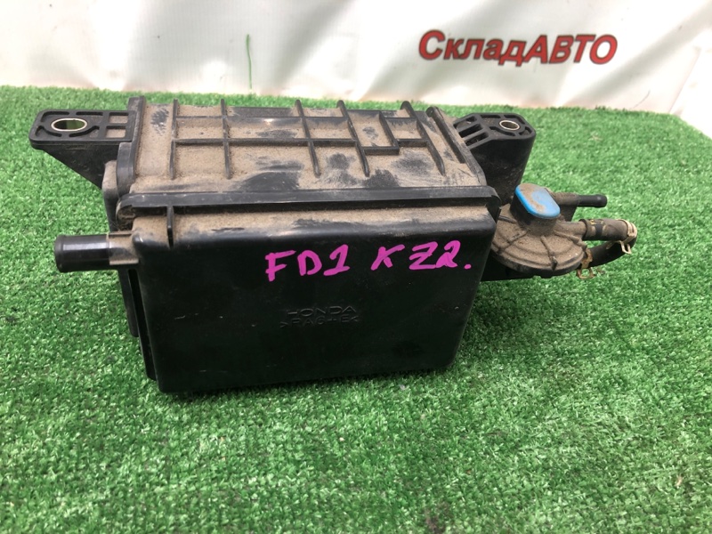 Фильтр паров топлива Honda Civic 2005 FD1