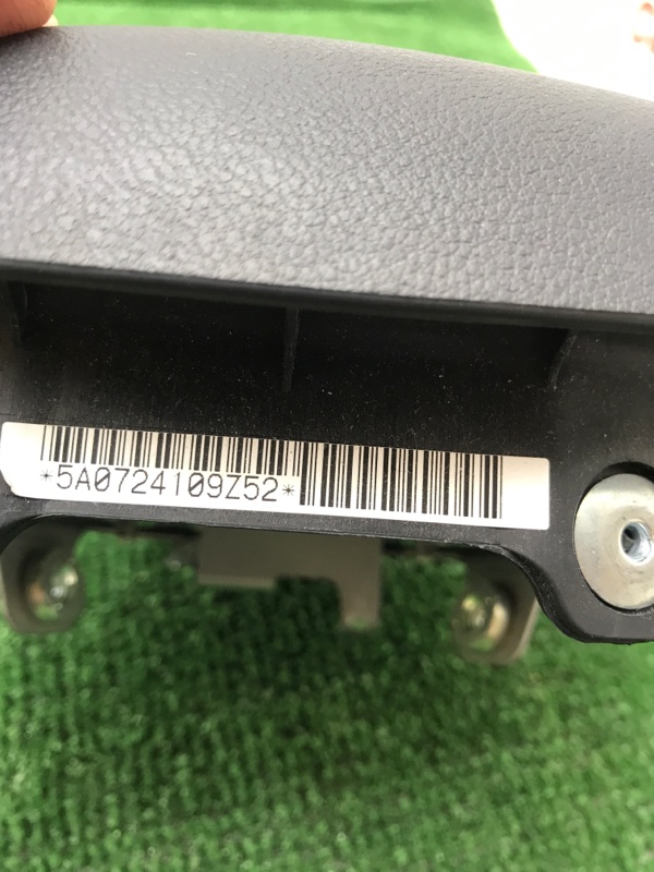 Подушка безопасности в руль MITSUBISHI Lancer 2009 CX4A
