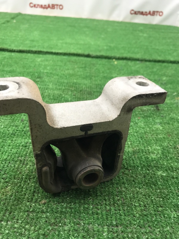 Подушка ДВС Honda StepWgn 2003 RF3