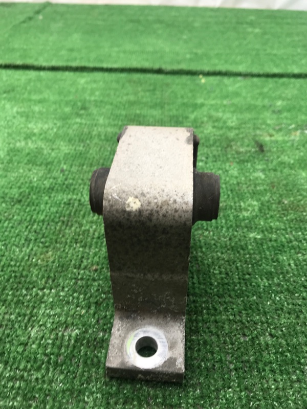 Подушка ДВС Honda StepWgn 2003 RF3