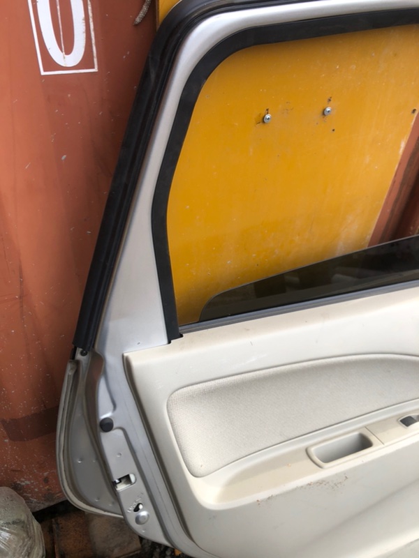 Дверь MITSUBISHI COLT PLUS 2007 Z23W