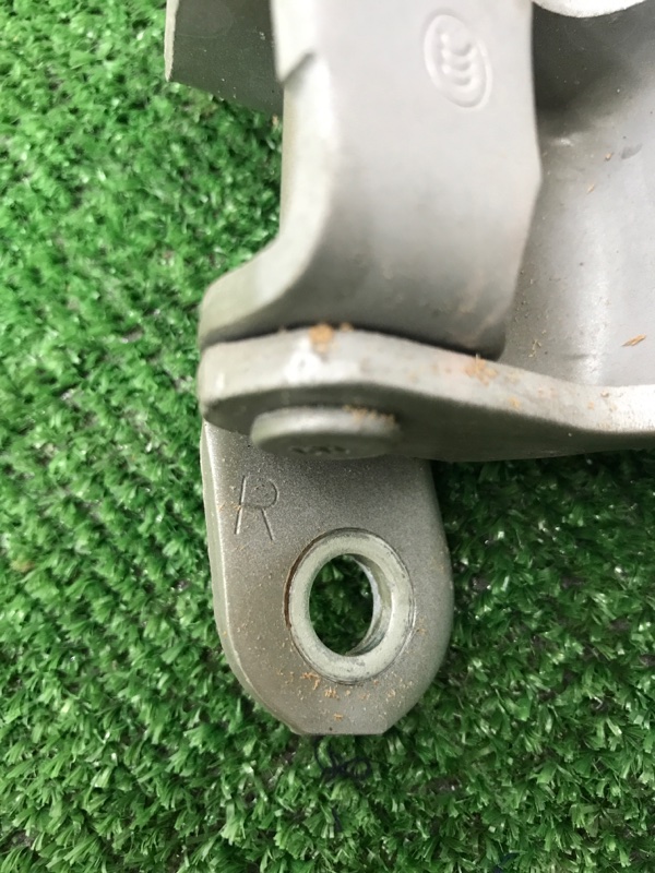 Петля двери Toyota Camry 2008 ACV40