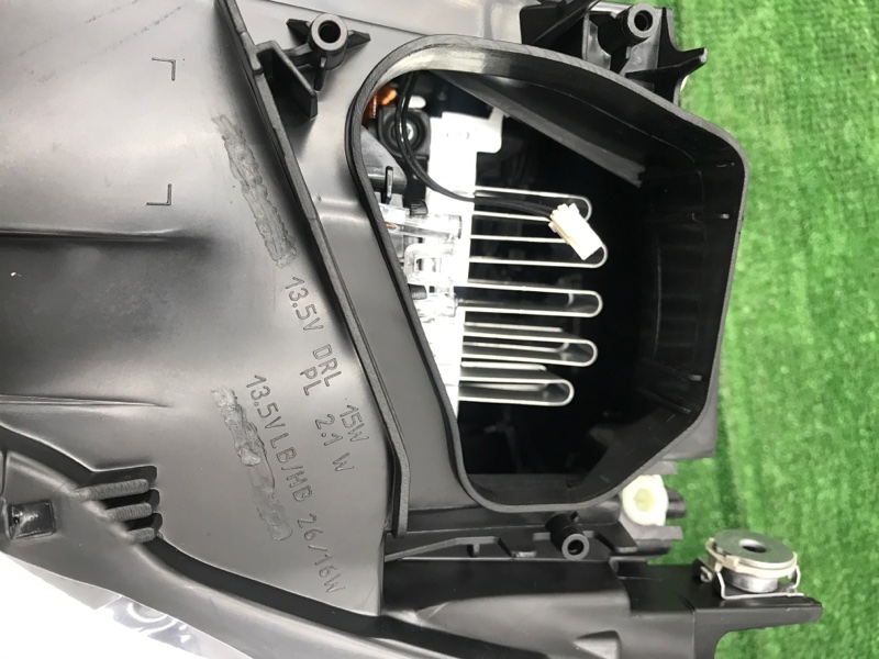 Фара BMW X1 2015-2023