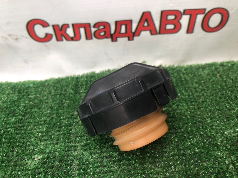 Крышка топливного бака MITSUBISHI COLT PLUS 2007 Z23W