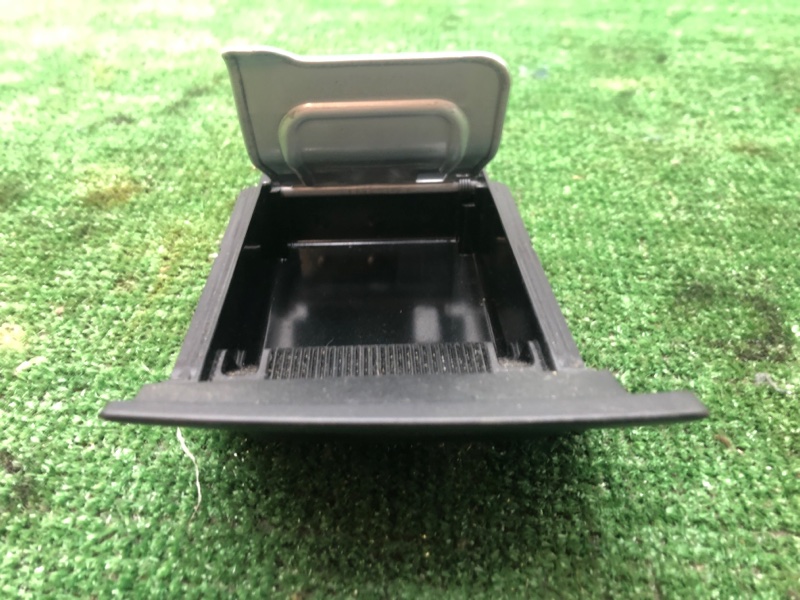 Пепельница MITSUBISHI COLT PLUS 2007 Z23W