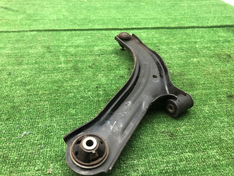 Рычаг подвески нижний NISSAN March 2009 AK12