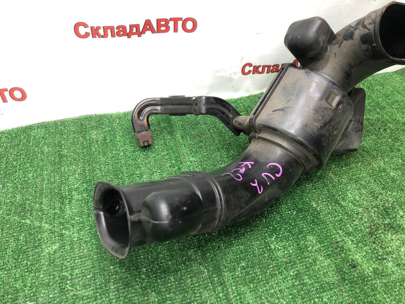 Патрубок воздухозаборника Honda Accord 2009 CU2