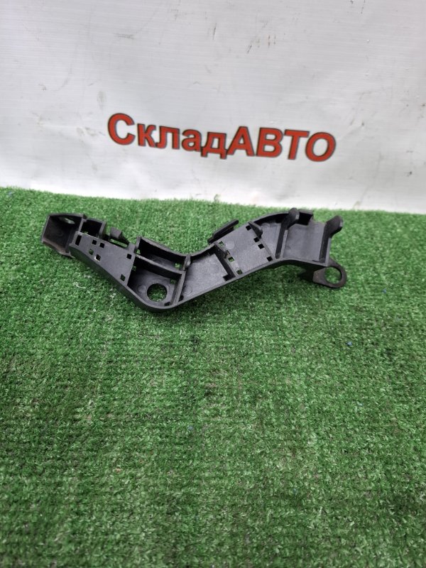 Кронштейн бампера Honda Accord 2009 CU2