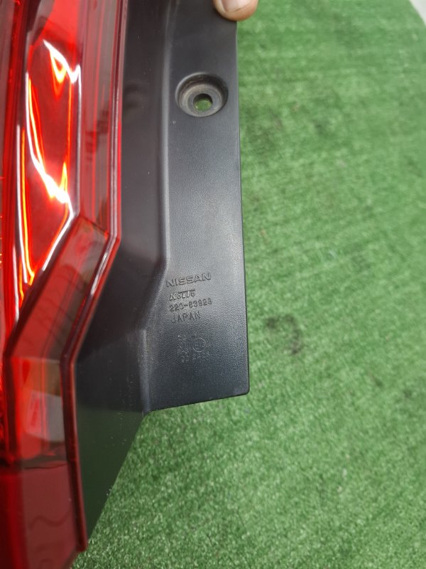 Фонарь наружний NISSAN X-TRAIL 2009 DNT31