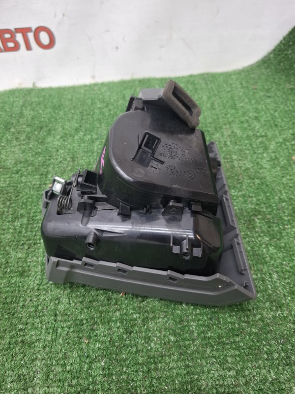 Подстаканник NISSAN X-TRAIL 2009 DNT31