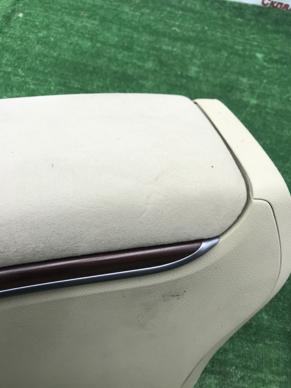 Консоль между сидений NISSAN TEANA 2008 J32