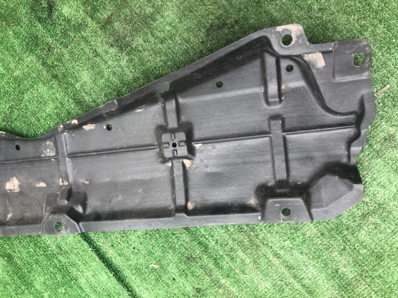Пыльник ДВС Toyota RAV4 2013-2019