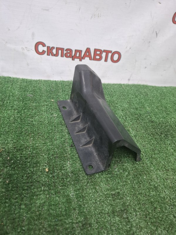 Дефлектор радиатора MITSUBISHI COLT PLUS 2007 Z23W