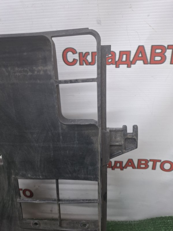 Диффузор вентилятора MITSUBISHI COLT PLUS 2007 Z23W