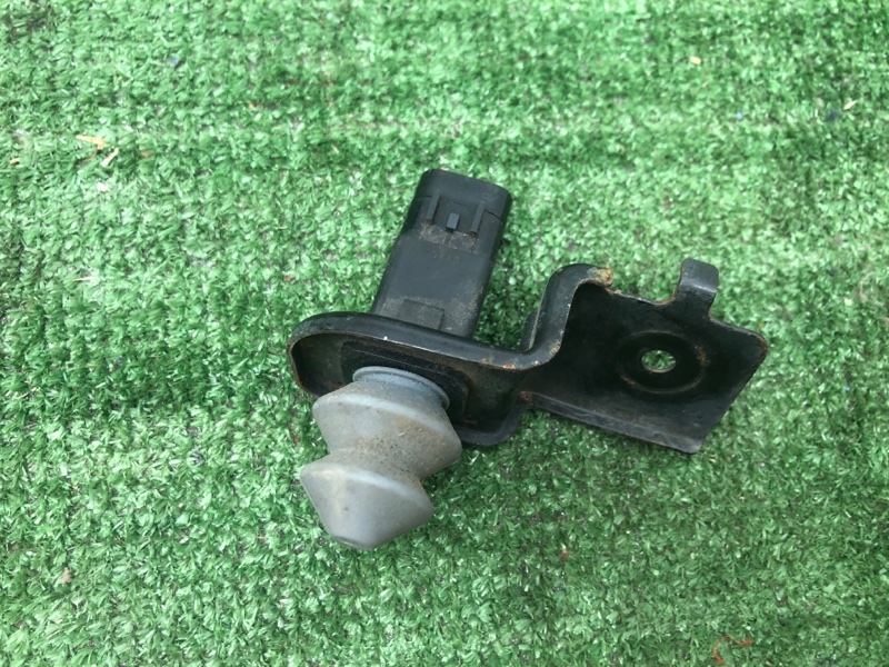 Концевик замка капота MITSUBISHI COLT PLUS 2007 Z23W