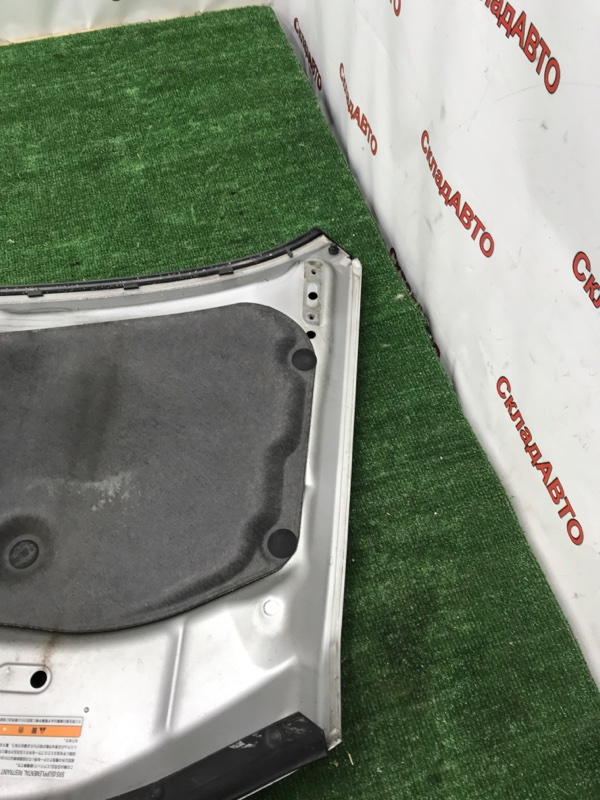 Капот Honda Stepwgn
