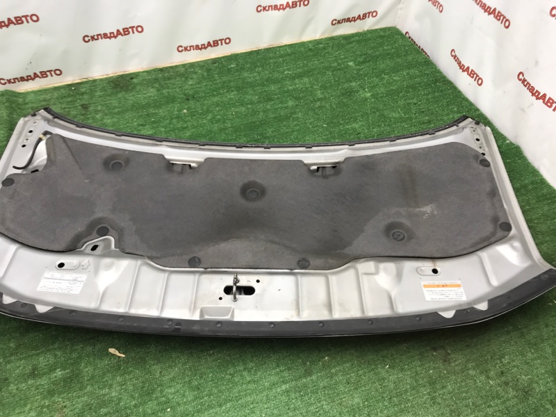 Капот Honda Stepwgn
