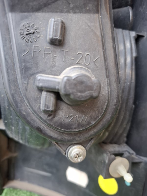 Фонарь наружний FIAT PANDA 2006 169