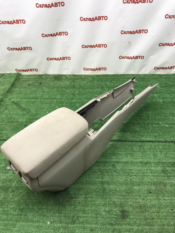 Консоль подлокотника Honda Accord 2009 CU2