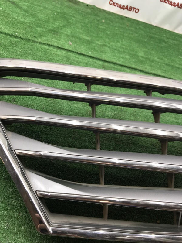 Решетка Lexus LX570