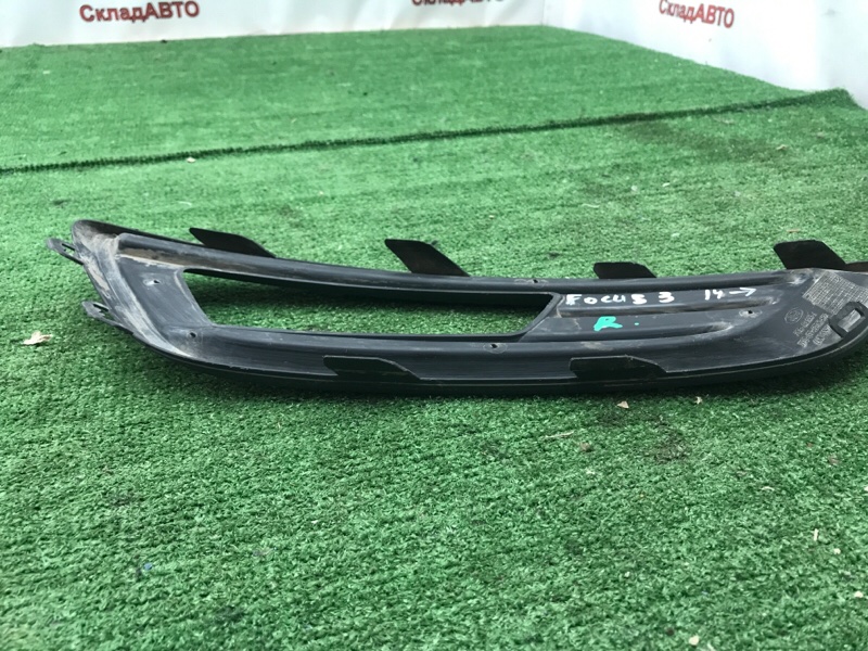 Накладка Ford Focus 3 2010-2019