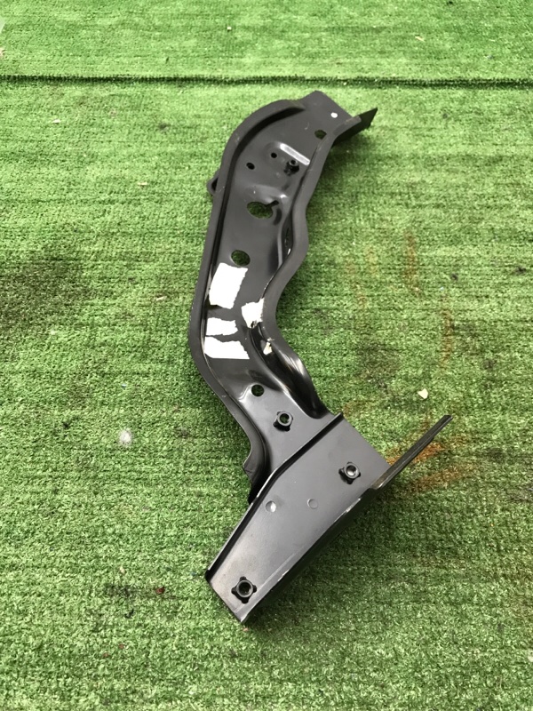 Суппорт радиатора Mitsubishi Lancer 2007-2015