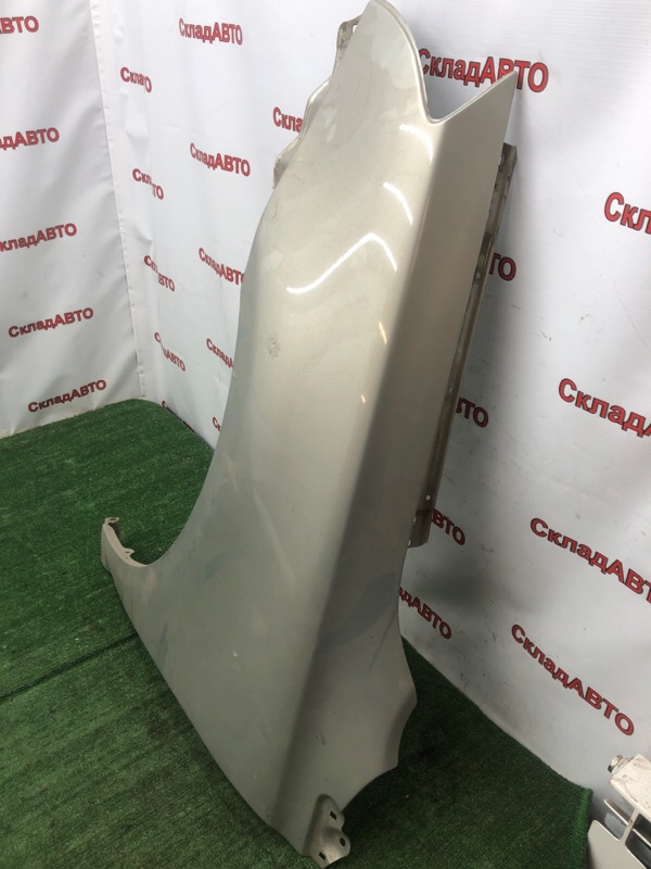 Крыло Toyota Avensis 2006-2008 T250