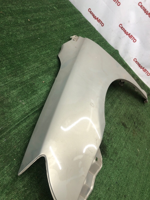 Крыло Toyota Avensis 2006-2008 T250