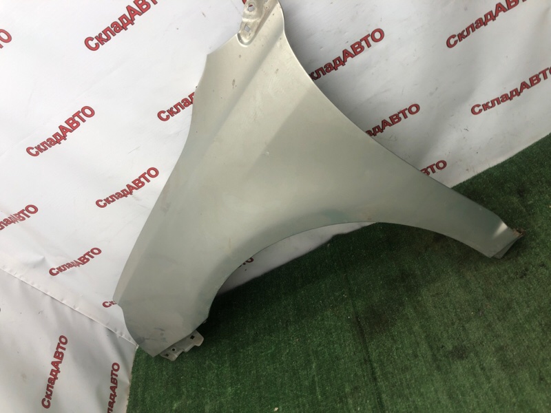 Крыло Toyota Avensis 2006-2008 T250