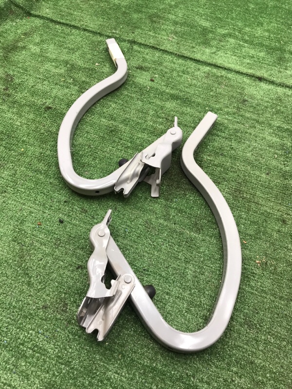 Петли багажника Toyota Camry 2006-2011