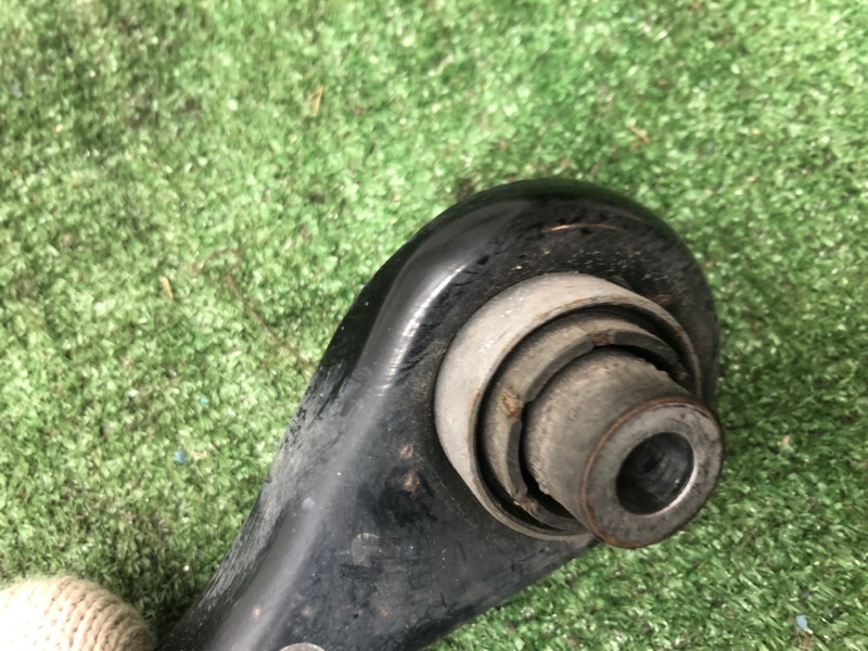 Рычаг подвески VOLKSWAGEN Passat 2008 B6