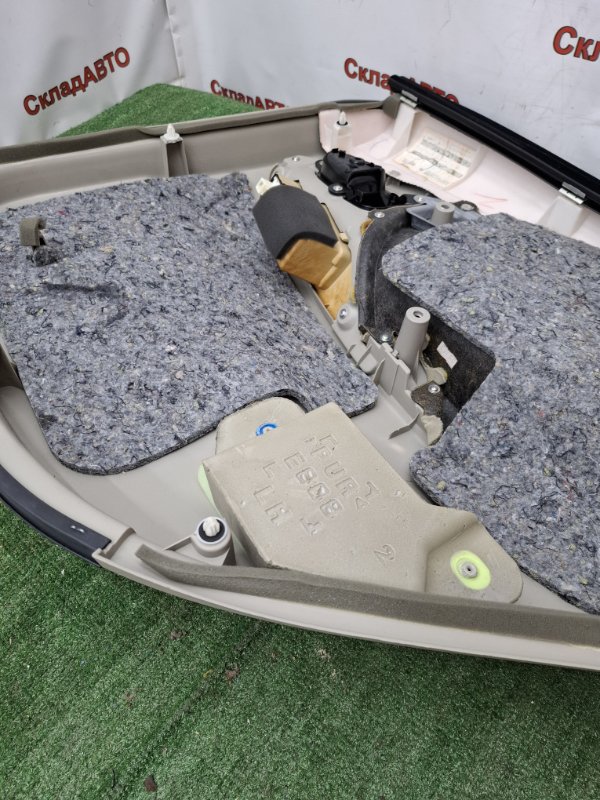 Обшивка боковой двери Toyota Camry 2007 ACV40