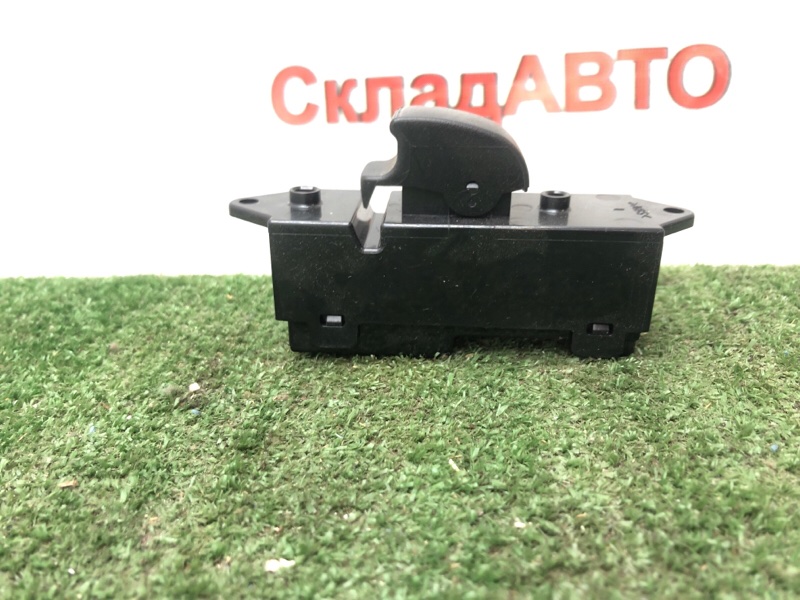 Кнопка стеклоподъемника MITSUBISHI Lancer 2009 CX4A