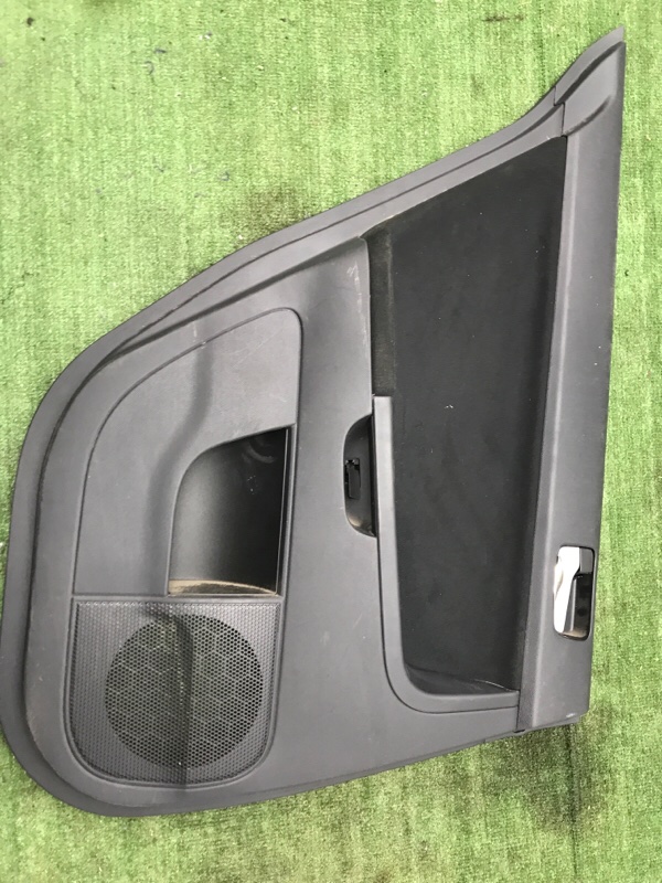 Обшивка двери MITSUBISHI Lancer 2009 CX4A