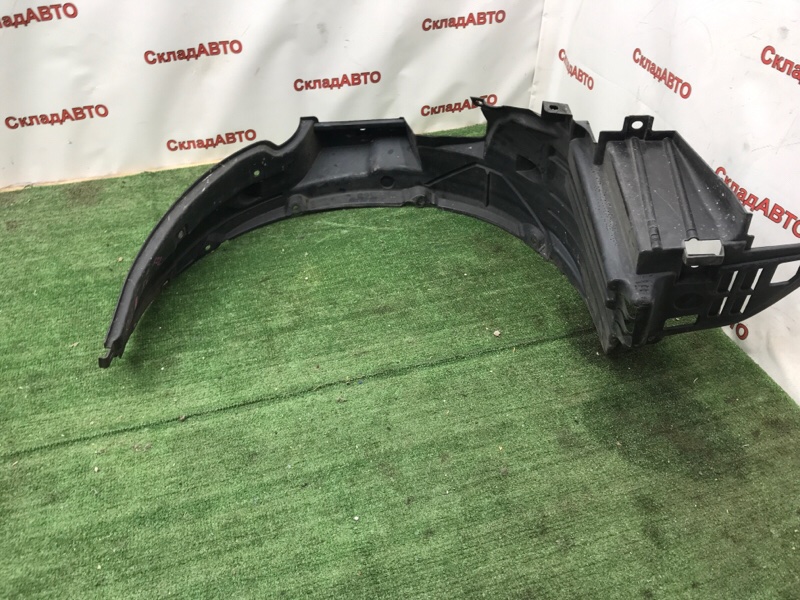 Подкрылок Honda Stepwgn 3 2001-2003