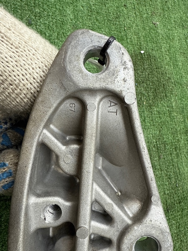 Кронштейн корпуса АКПП Honda Civic 2005 FD1