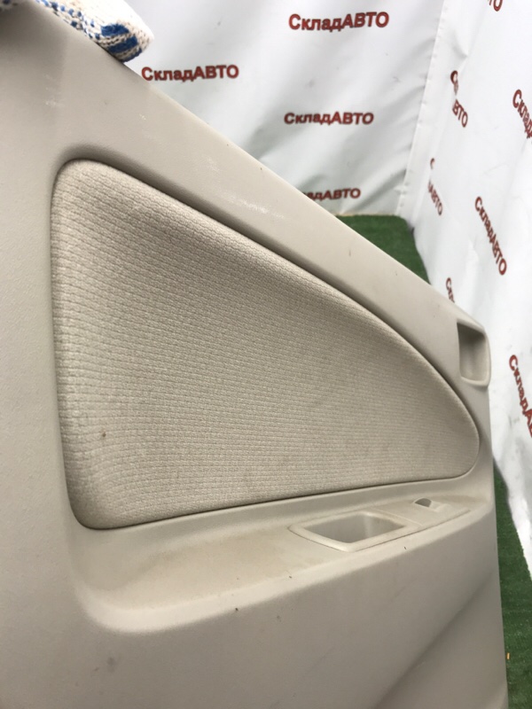 Обшивка двери MITSUBISHI COLT PLUS 2007 Z23W