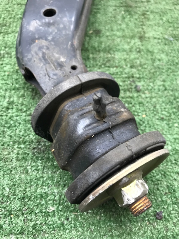 Рычаг Honda Stepwgn 2001-2005 RF3