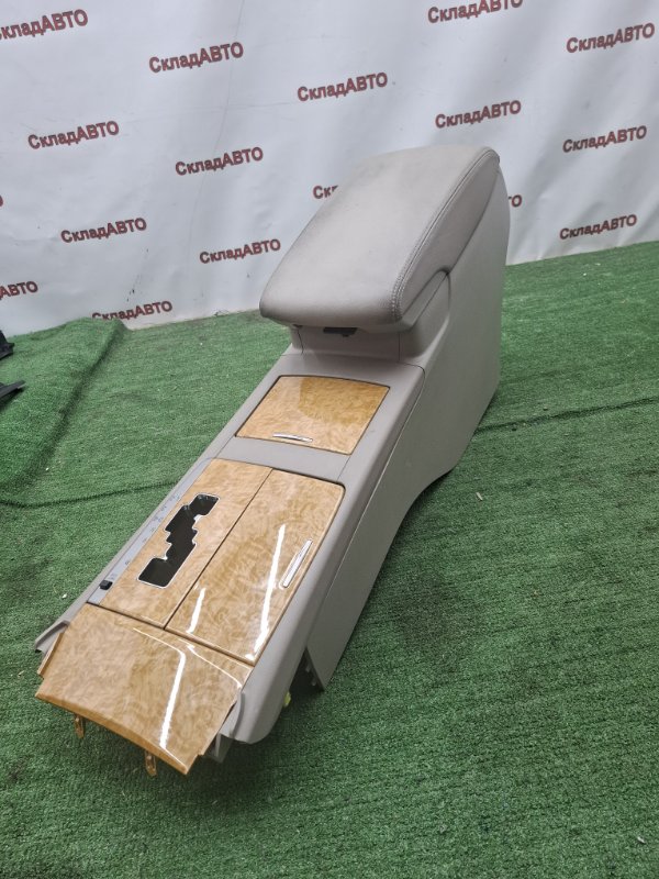 Консоль подлокотника Toyota Camry 2006 ACV40