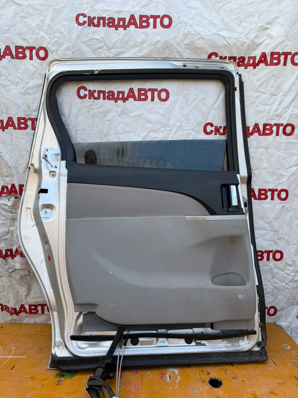 Дверь Toyota Estima 2008 ACR50W