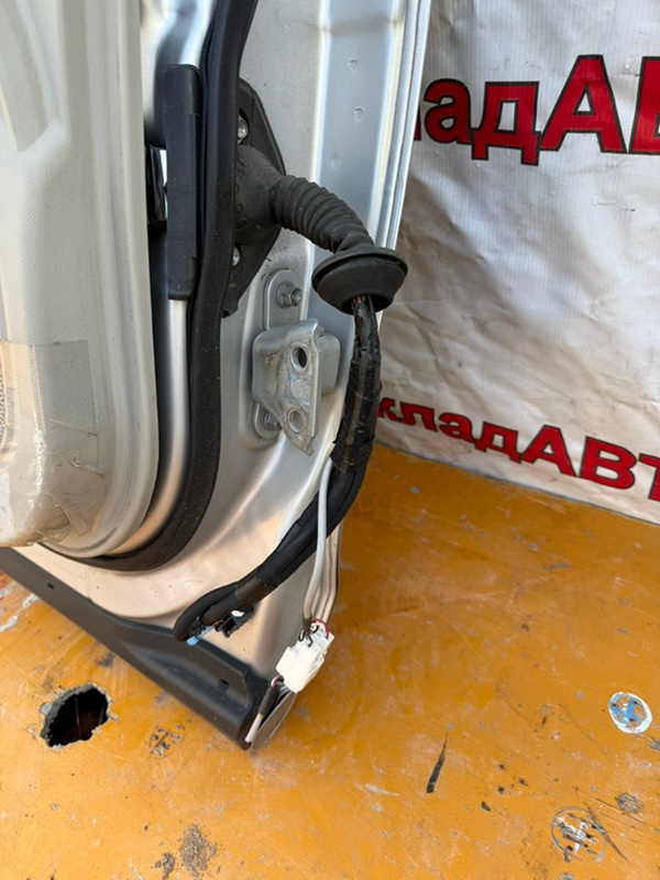 Дверь Toyota Estima 2008 ACR50W