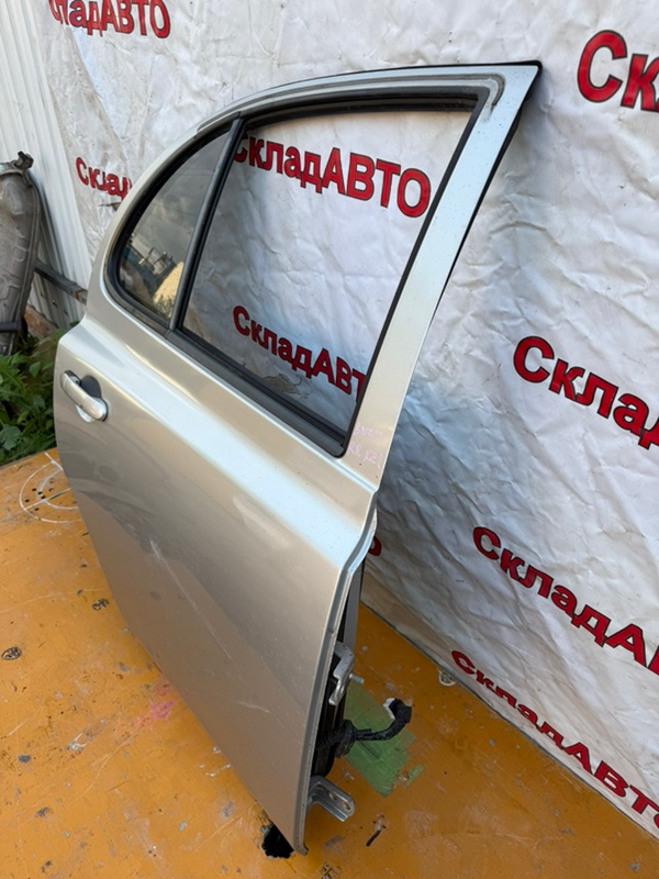 Дверь NISSAN March 2009 BNK12